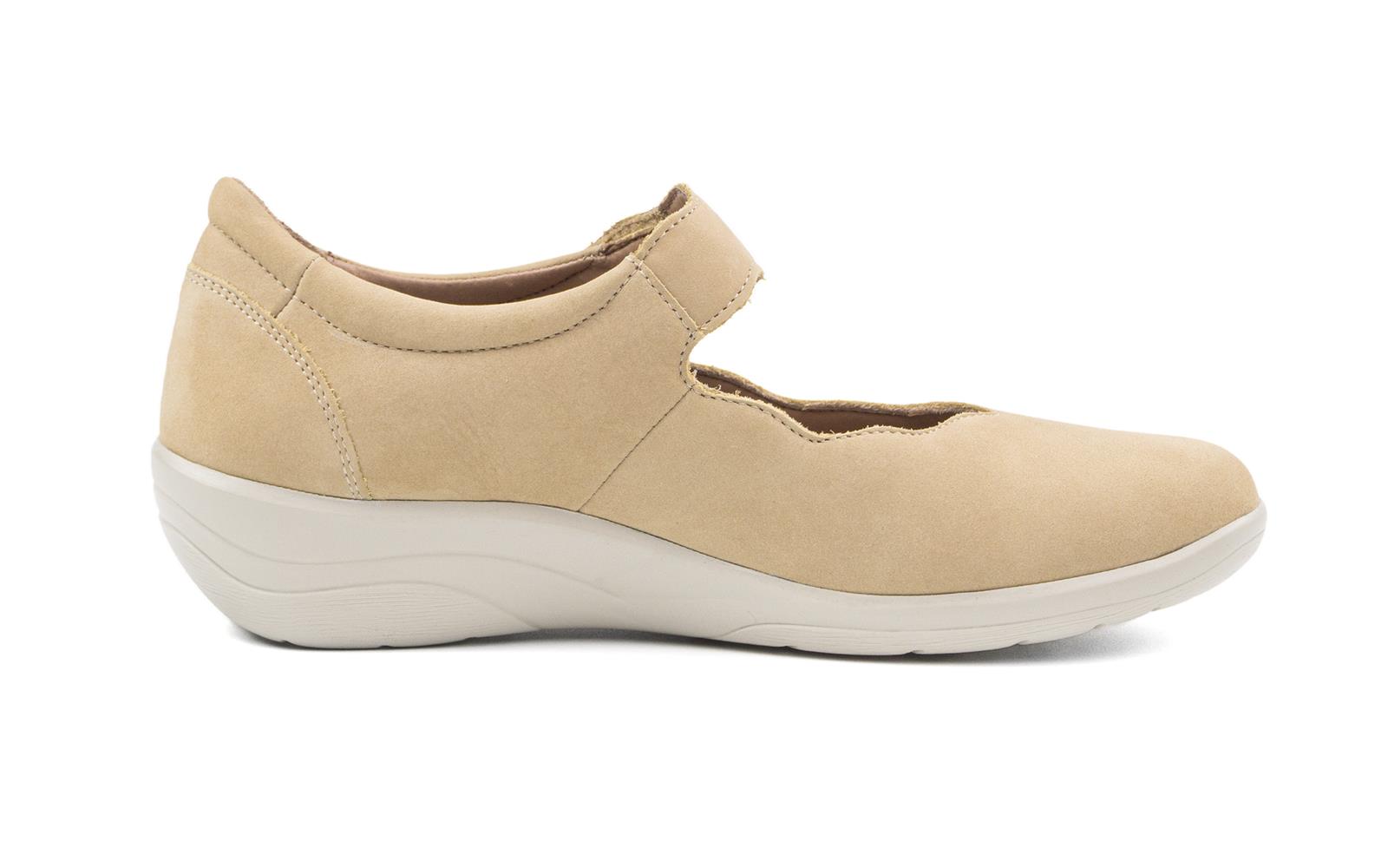 LENA Nubuk in strand, Schuhwerk, Schuh, Sneaker, Wildleder, Leinwand, Schuhwerk, Schuh, Sneaker, Wildleder, Leinwand, Schuhwerk, Schuh, Sneaker, Wildleder, Leinwand, Schuhwerk, Schuh, Sneaker, Wildleder, Leinwand
